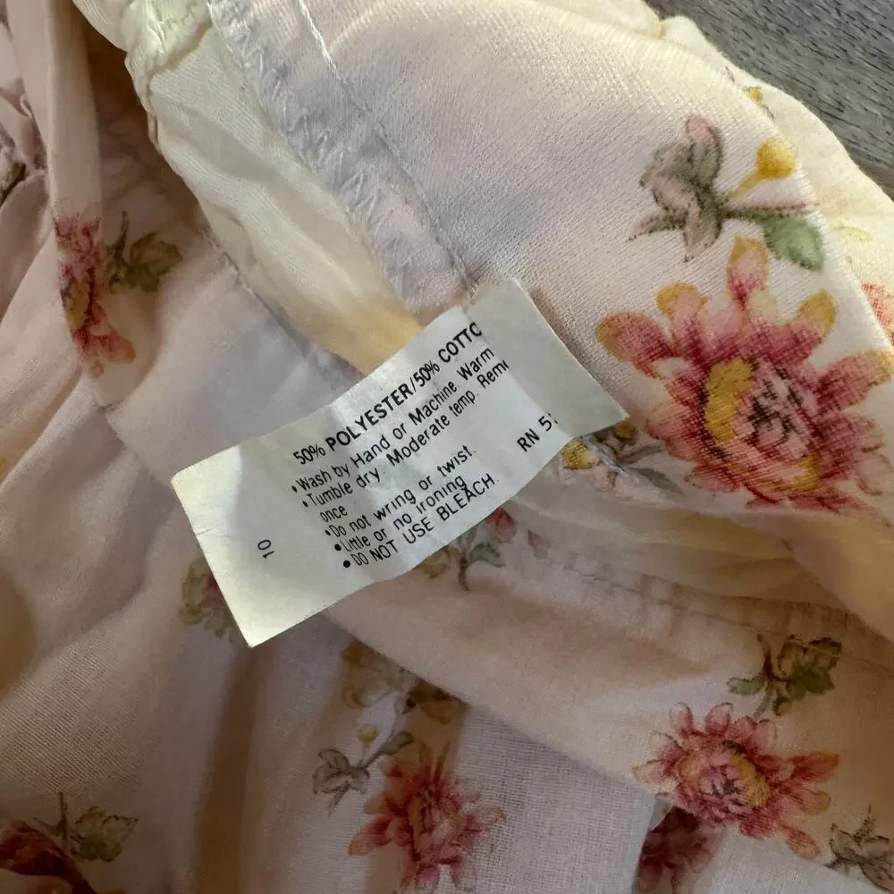 Vintage 90s Pink Floral Tiered Prairie Midi Skirt Cottagecore Coquette Boho S